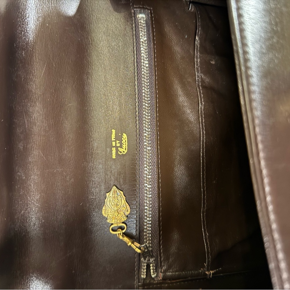 Vintage Gucci Museum Era Brown Leather Top Handle Bag 1960s Gold Hardware - Picture 11 of 14